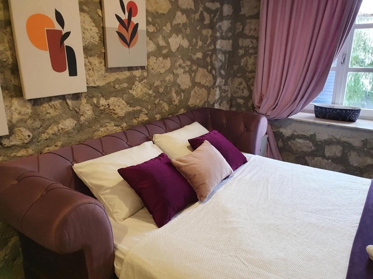 Leyla Suite Alaçatı Buitenkant foto